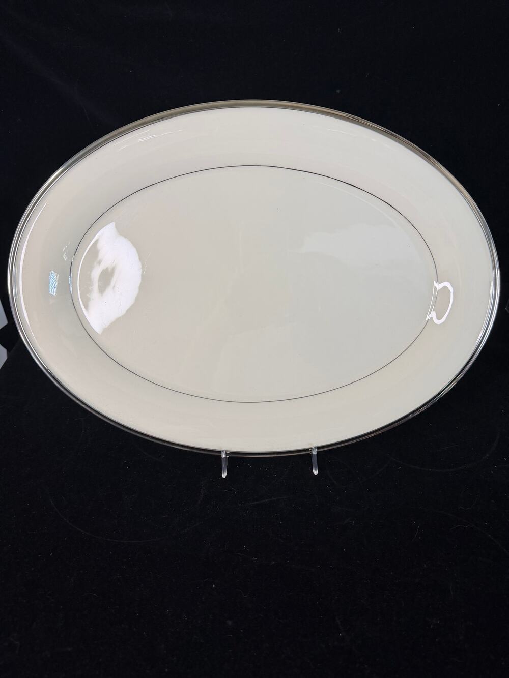 Lenox Solitaire Medium Oval Serving Platter 16" USA